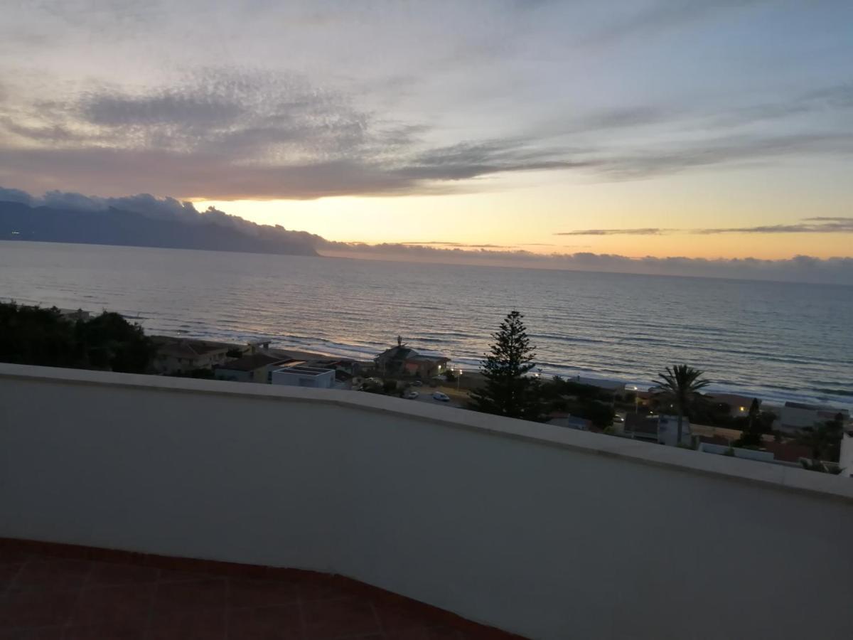 Casa Vacanze Helimos Villa Alcamo Marina Esterno foto